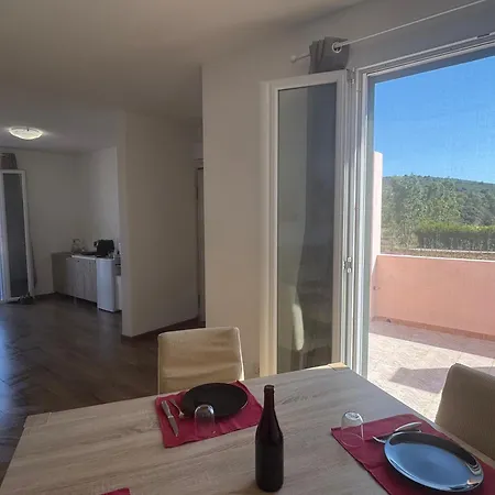 דירה In Con Piscina - Vicino Al Mare אולמדו